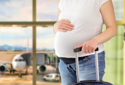 Перелеты во время беременности: возможные риски