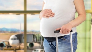 Перелеты во время беременности: возможные риски