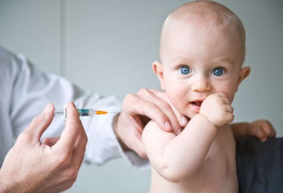 Вакцинация ребенка: список прививок, когда ставить